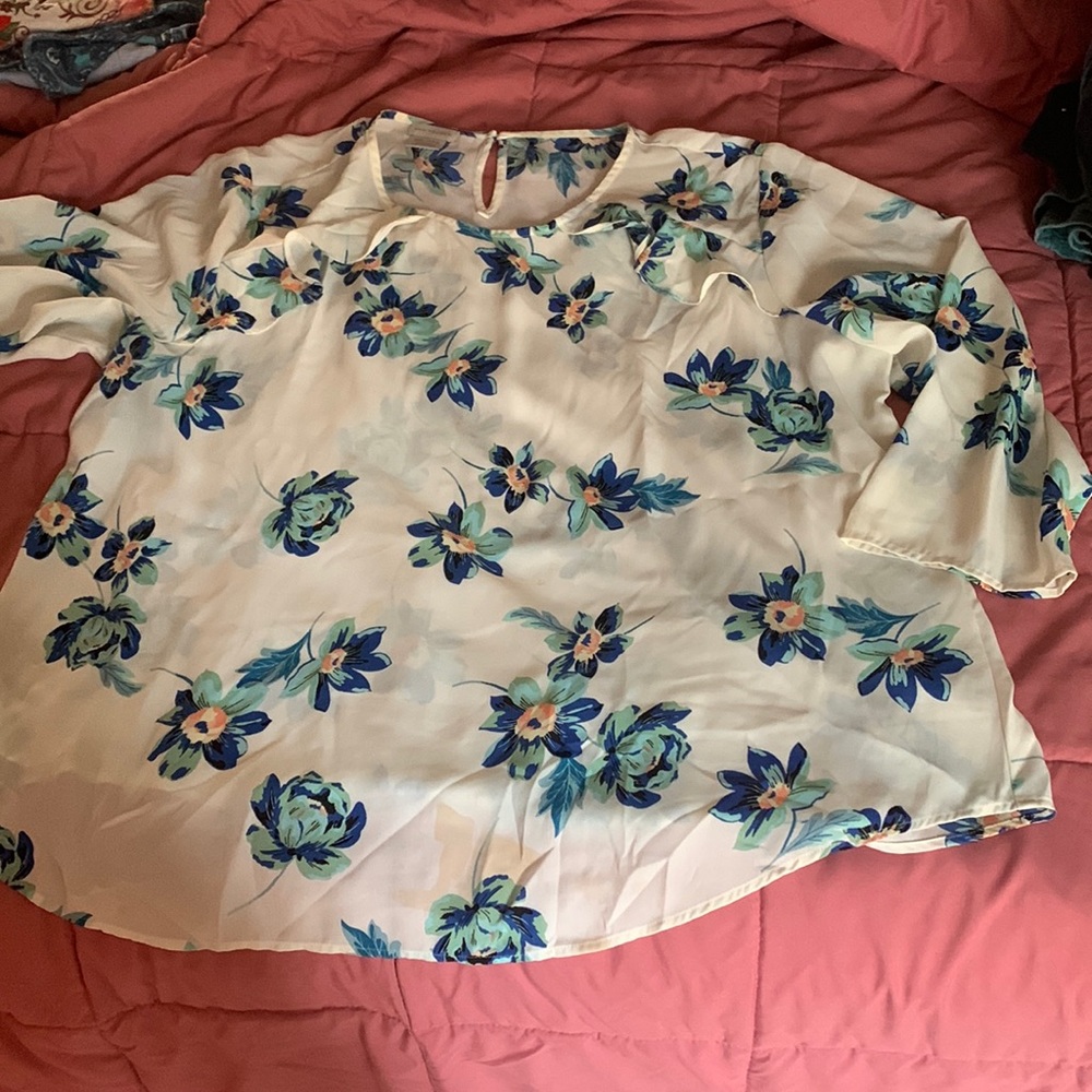 Lightweight fall/winter blouse